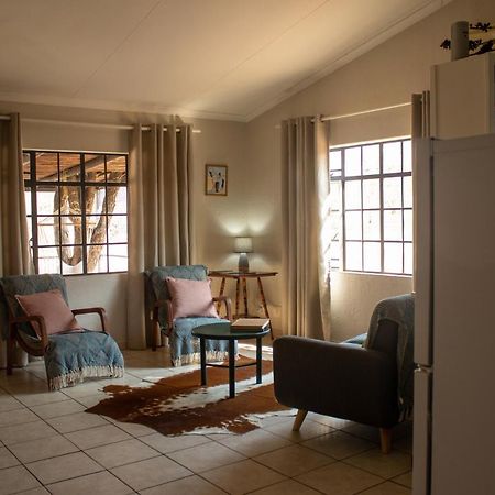 Hello Kruger Hideaway Cottage & Skilpad Studio 말로스 파크 외부 사진