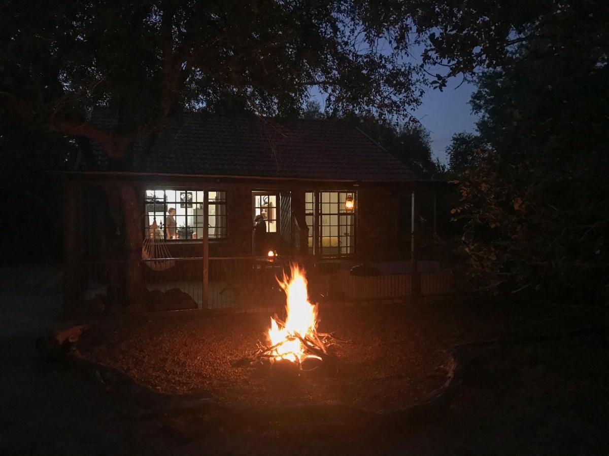 Hello Kruger Hideaway Cottage & Skilpad Studio 말로스 파크 외부 사진