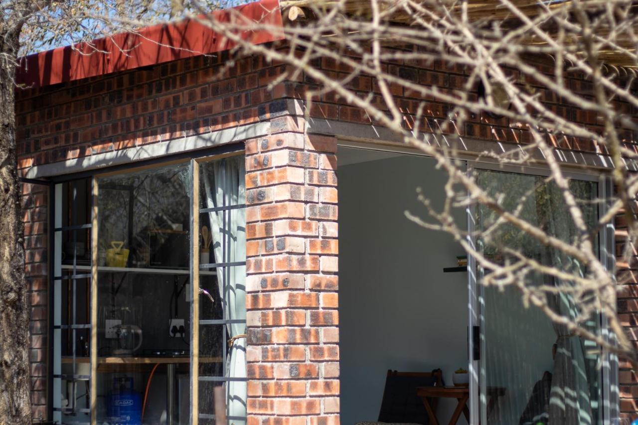 Hello Kruger Hideaway Cottage & Skilpad Studio 말로스 파크 외부 사진